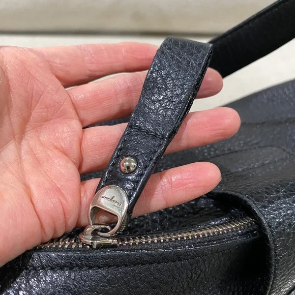 Salvatore ferragamo bag - Picture 16 of 16